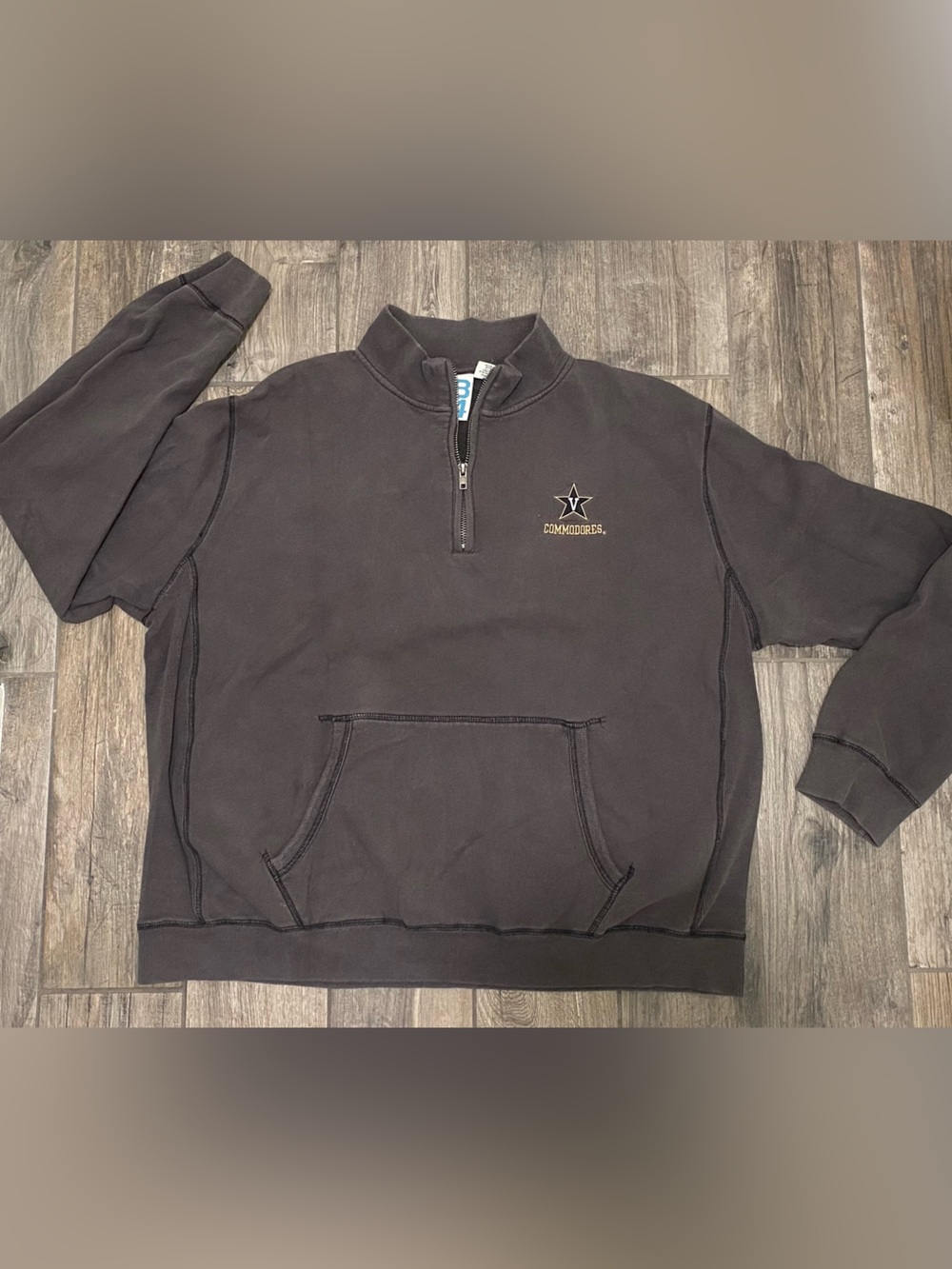 Vanderbilt Commodores Men's Dark Gray Quarter-Zip Sweatshirt with Star Logo